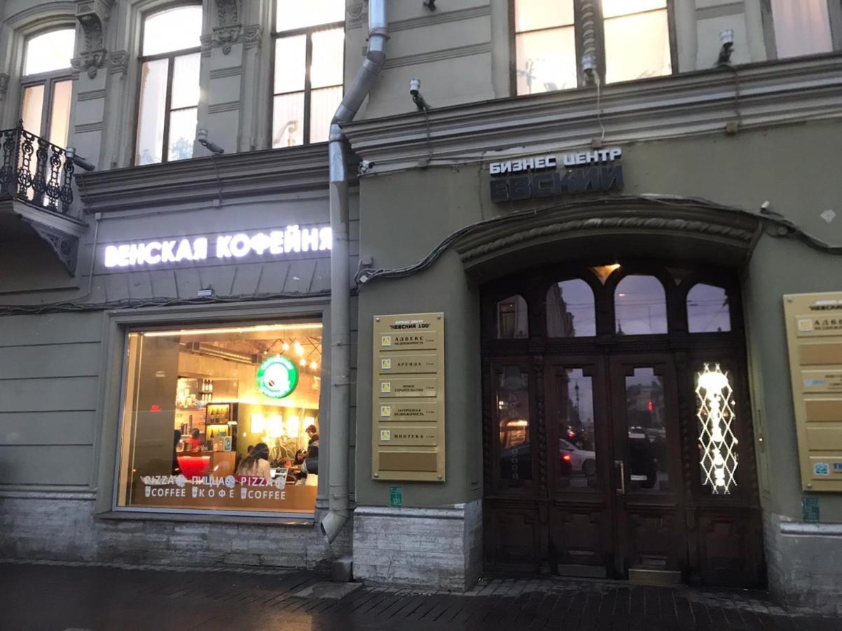 洛帕廷涅夫斯基100酒店 聖彼得堡 外观 照片